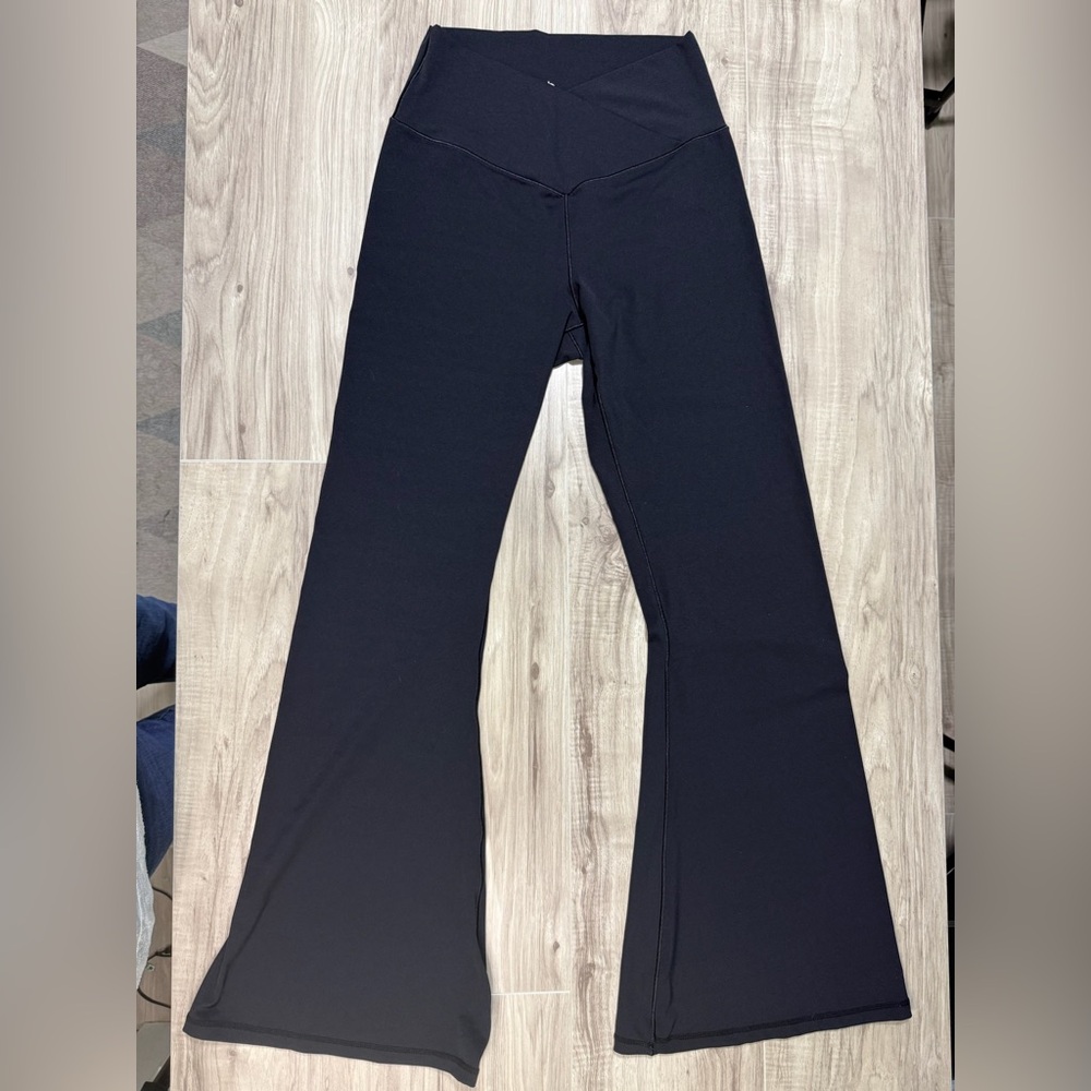 Black High-Waist Flared Leggings